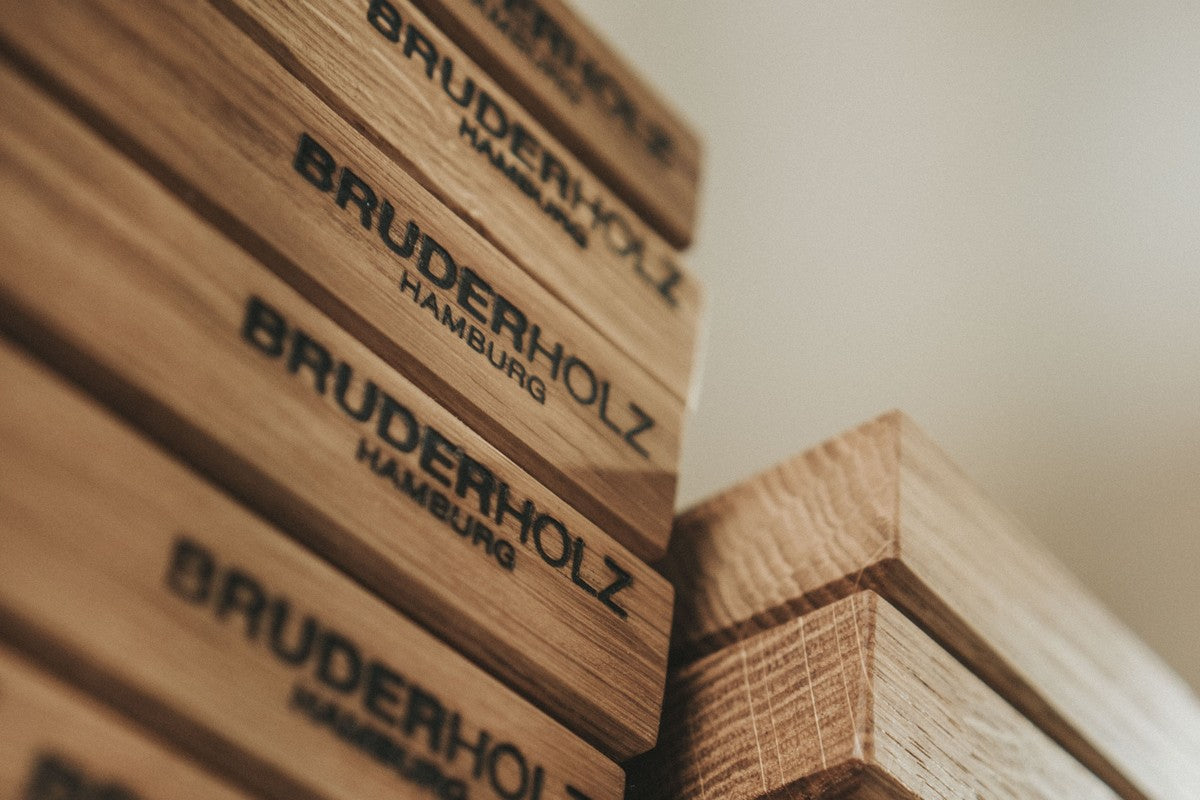 Hirnholz Schneidebrett handgemacht aus Holz – BruderHolz Waterkant Premium